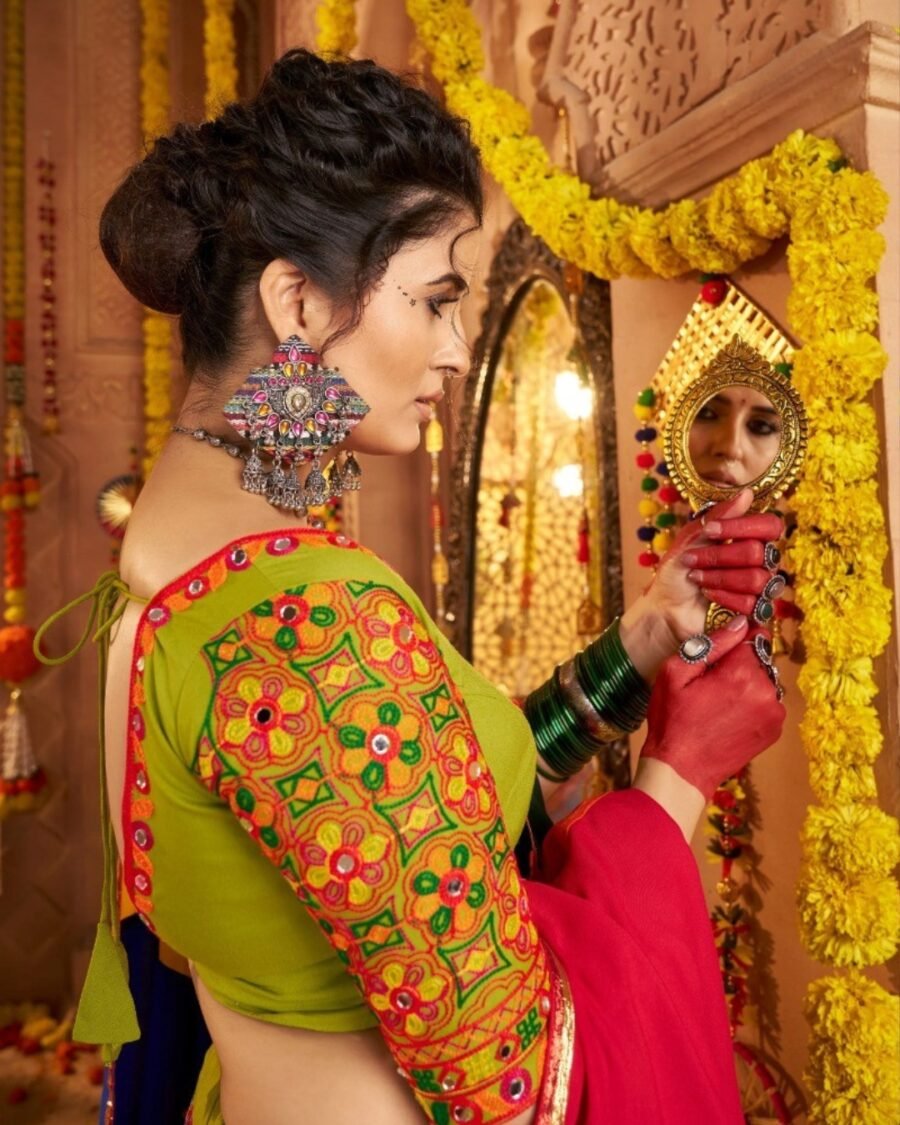 Vibrant Green Colour Thread Embroidered & Gota patti Work Navratri Choli